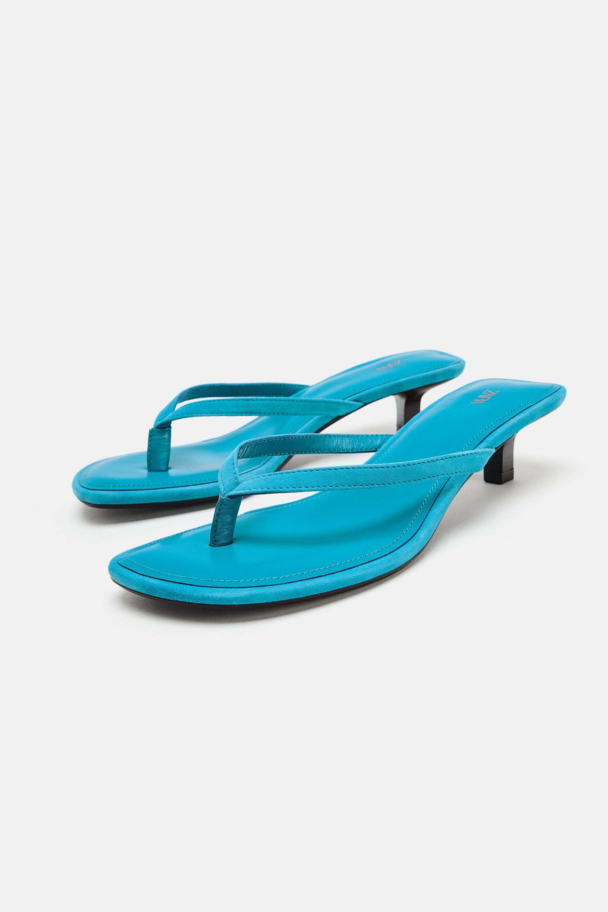 SUEDE KITTEN HEEL SANDALS